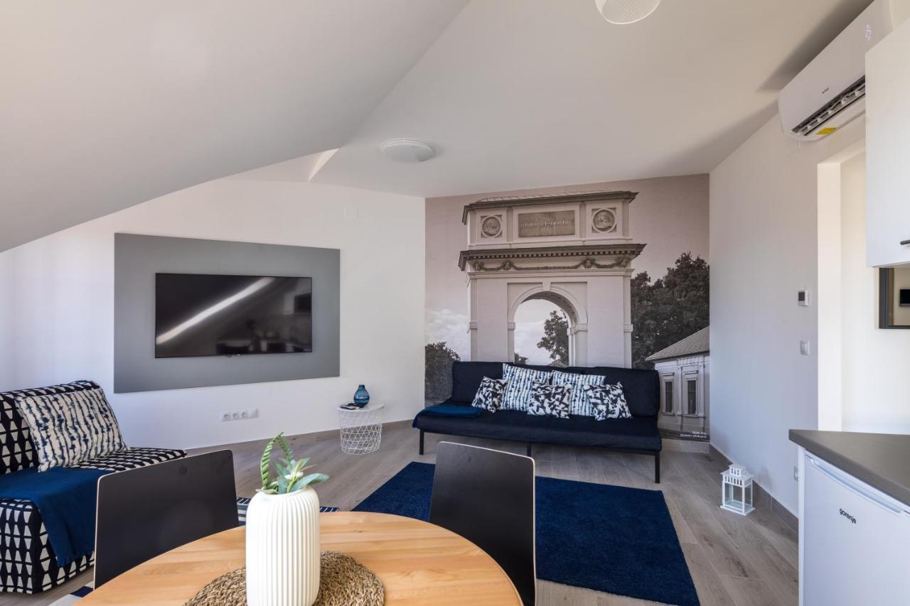 Stafetahaz Apartmanok Vác Zewnętrze zdjęcie