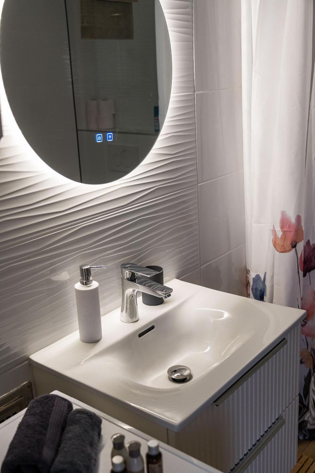 Stafetahaz Apartmanok Vác Zewnętrze zdjęcie