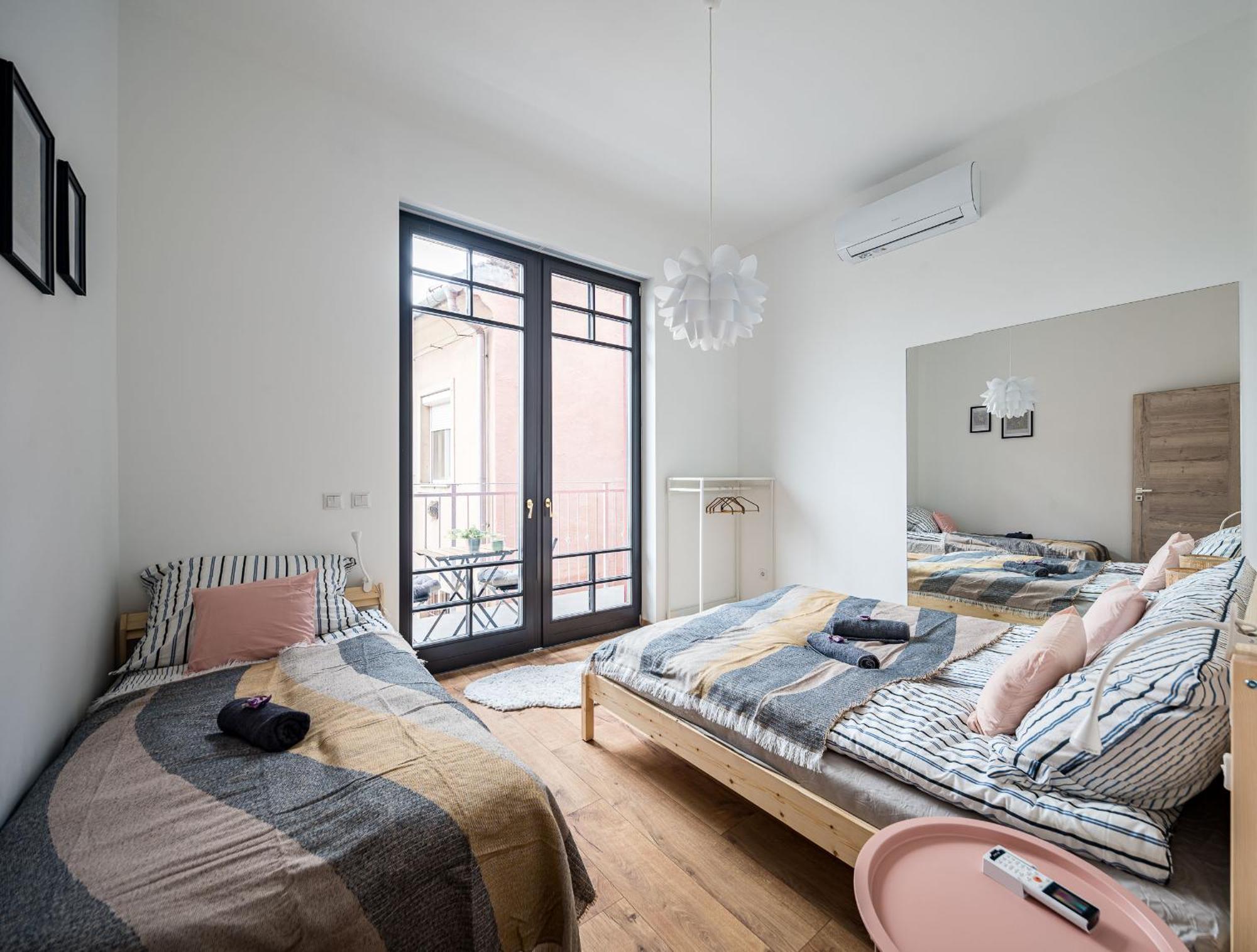 Stafetahaz Apartmanok Vác Zewnętrze zdjęcie