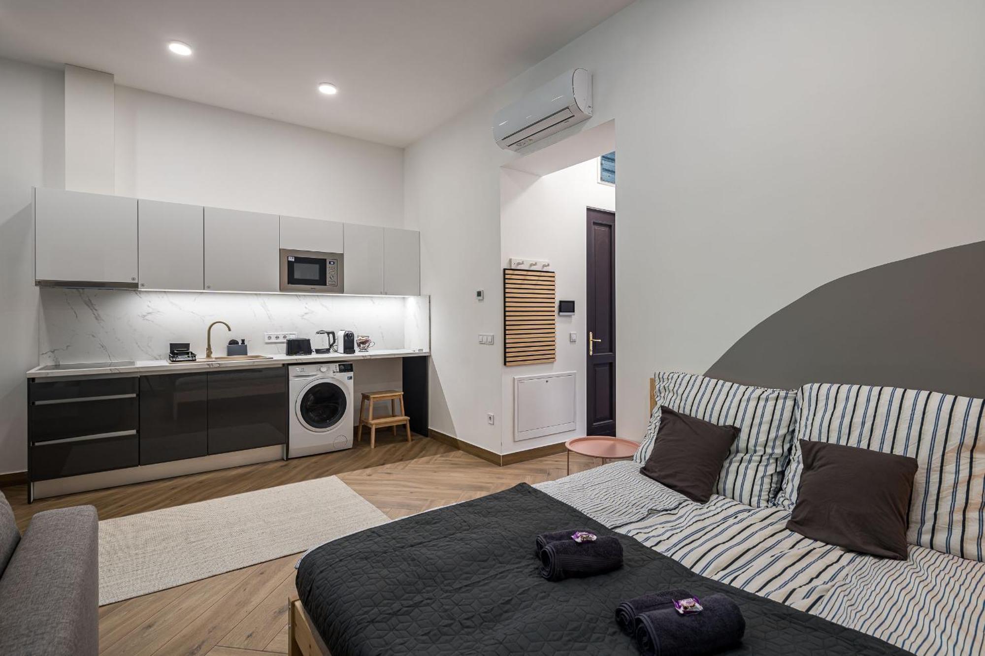 Stafetahaz Apartmanok Vác Zewnętrze zdjęcie