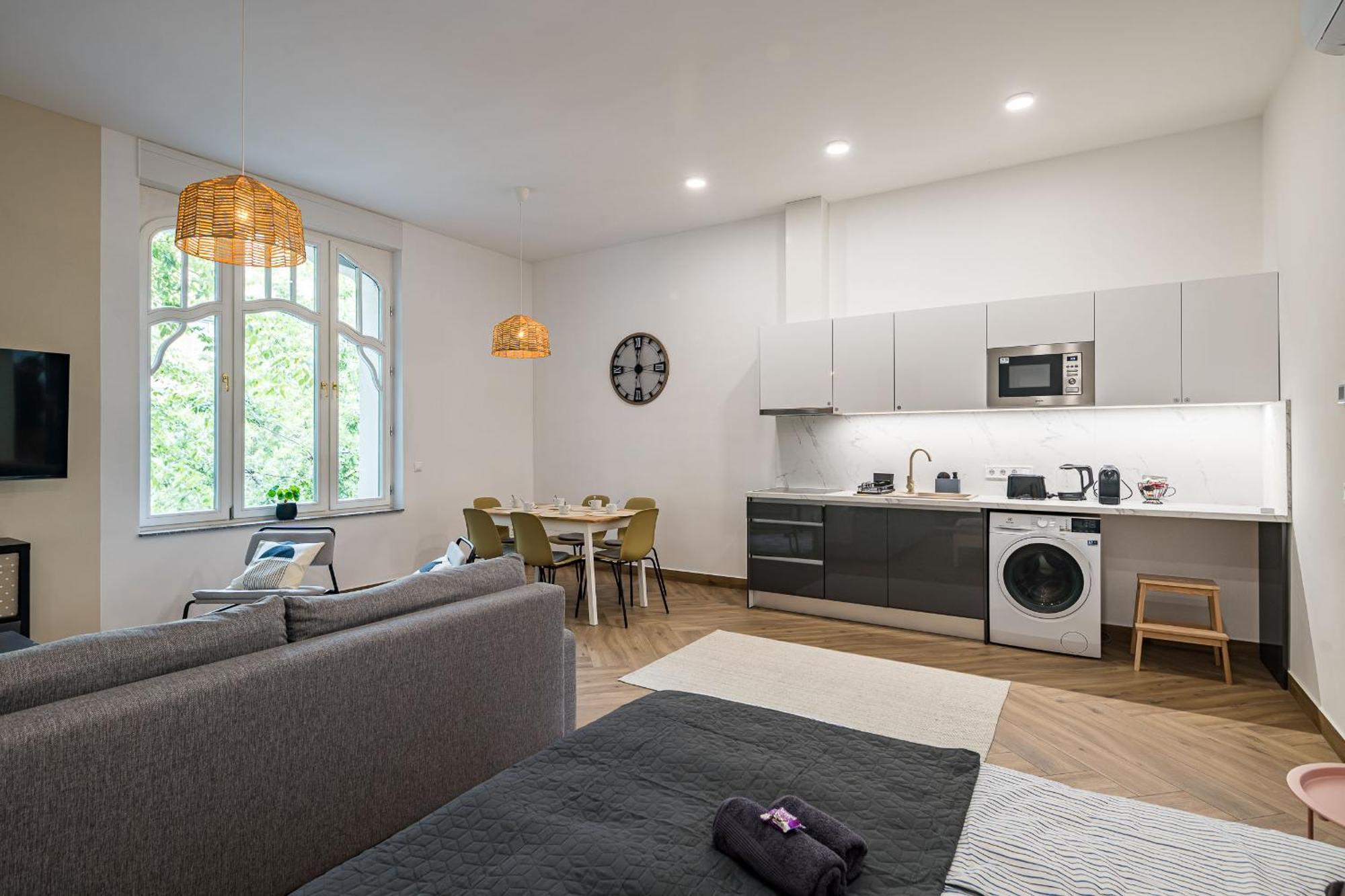 Stafetahaz Apartmanok Vác Zewnętrze zdjęcie
