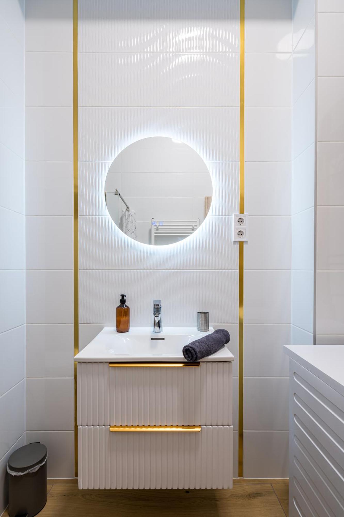 Stafetahaz Apartmanok Vác Zewnętrze zdjęcie