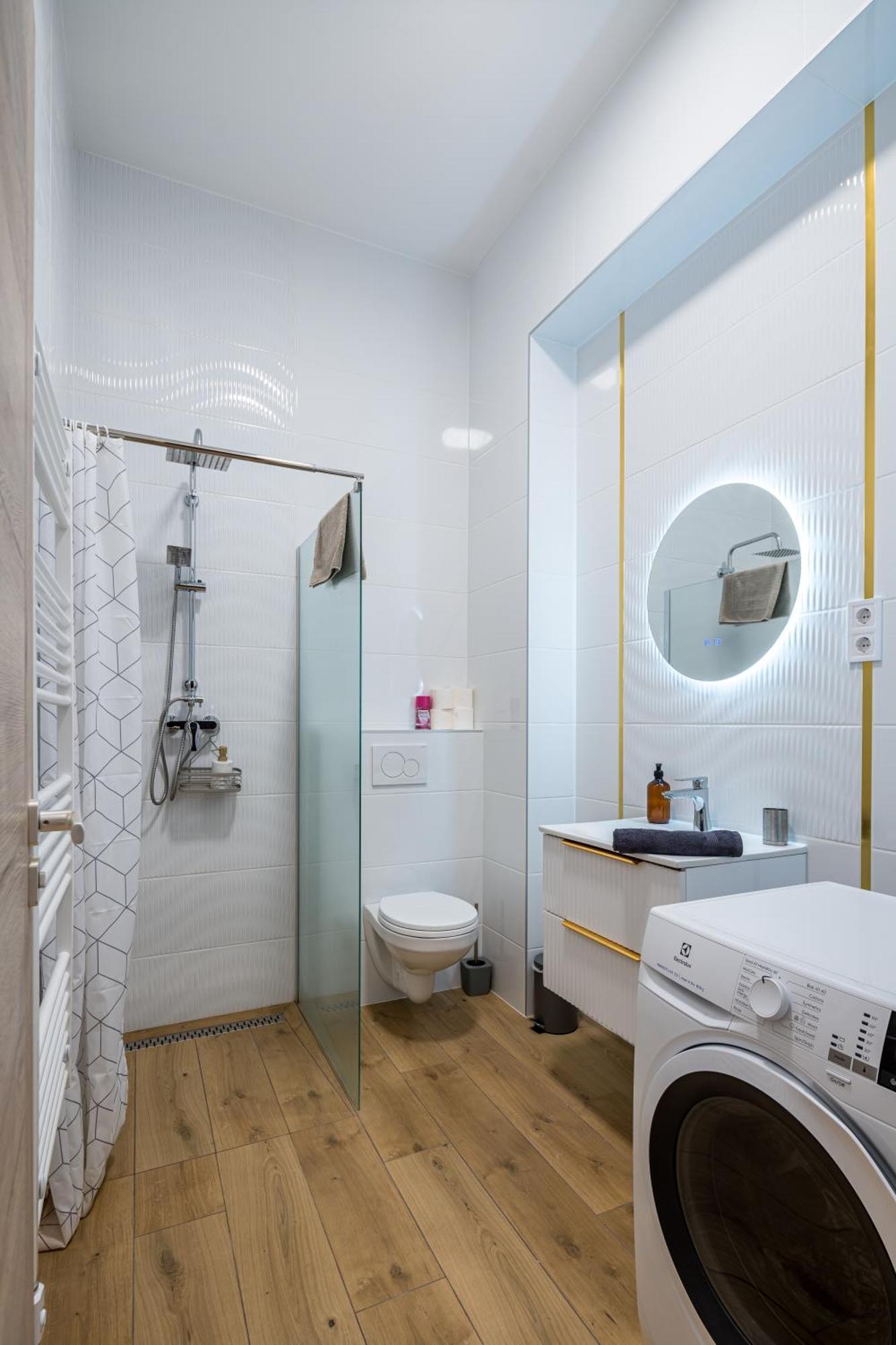 Stafetahaz Apartmanok Vác Zewnętrze zdjęcie