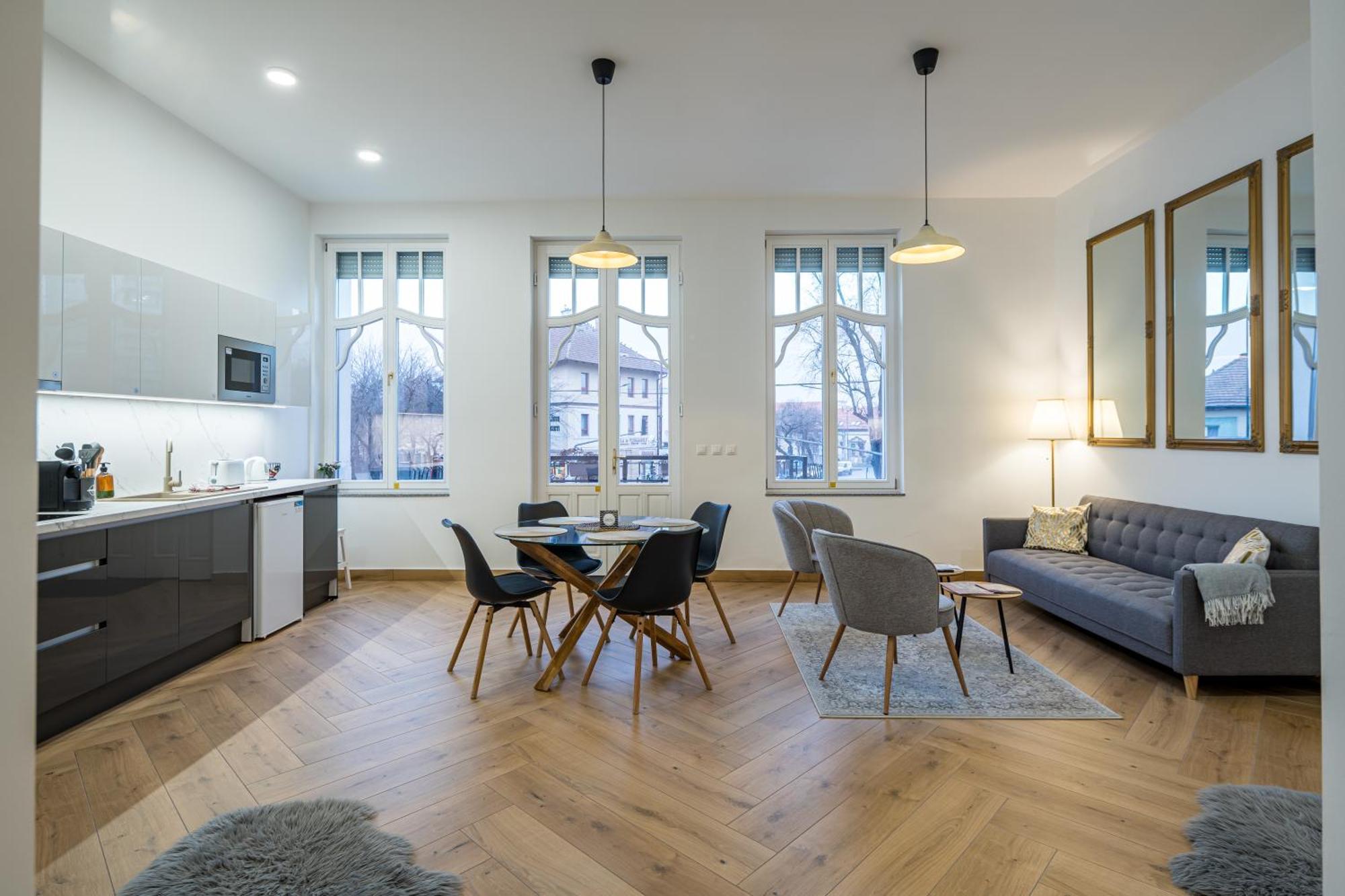 Stafetahaz Apartmanok Vác Zewnętrze zdjęcie