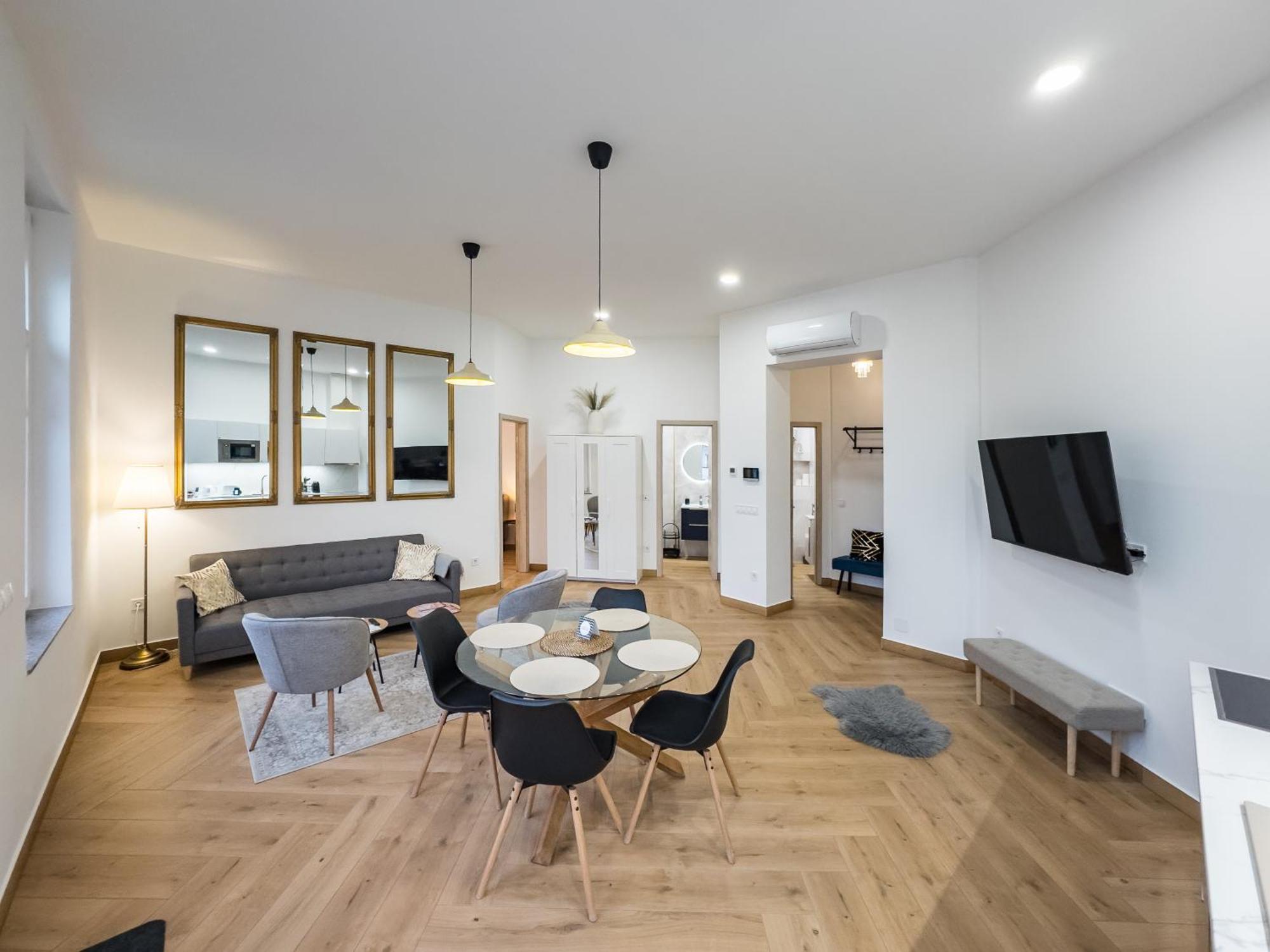 Stafetahaz Apartmanok Vác Zewnętrze zdjęcie