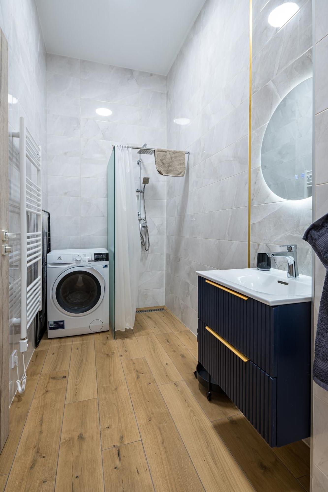 Stafetahaz Apartmanok Vác Zewnętrze zdjęcie